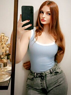 Meet your Posher, Julia